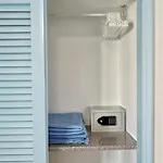 Lovely Near The With Pool & Wifi Apartament