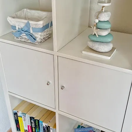 Апартаменты Lovely Near The With Pool & Wifi Калета-де-Фусте